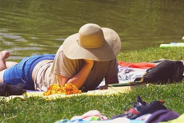 Comment profiter des lacs du Lubéron ?