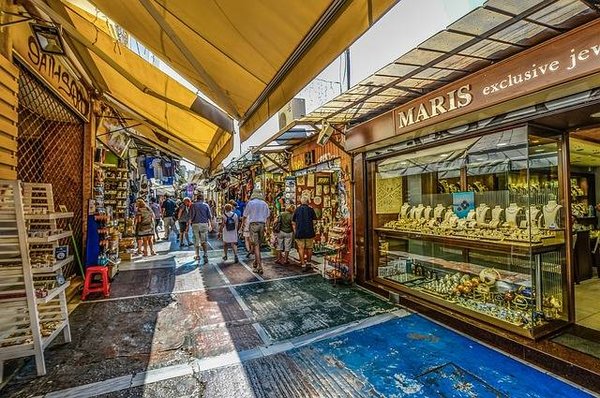 Les meilleures boutiques pour des souvenirs en Lubéron